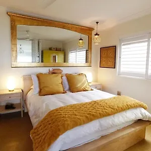 dolphin-inn-guesthouse.hotels-capetown.com/
